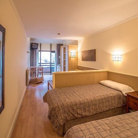 Atiram Patagonia Hotel Arinsal Buitenkant foto